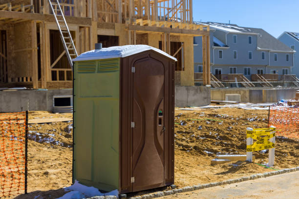 Best Affordable portable toilet rental  in Davenport, IA