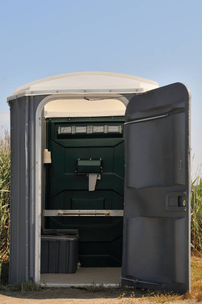 Best High-end porta potty rental  in Davenport, IA