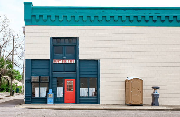 Best Local porta potty services  in Davenport, IA